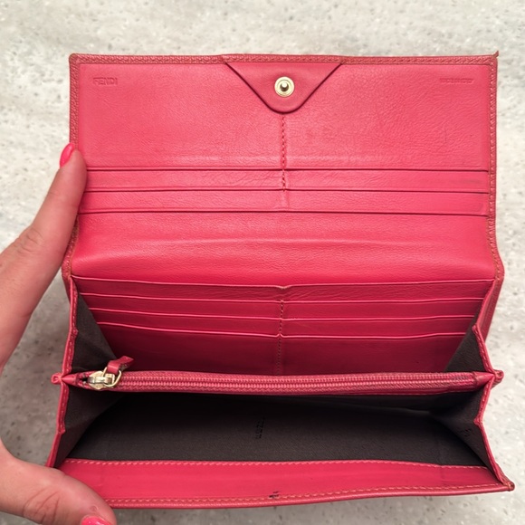Fendi Wallet - Picture 4 of 7